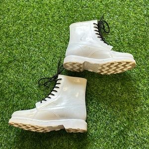 Qupid White Rubber Boots